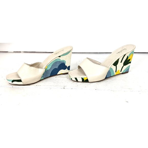 Psychedelic white/blue op art floral canvas and leather open toe platform mules - Picture 3 of 10